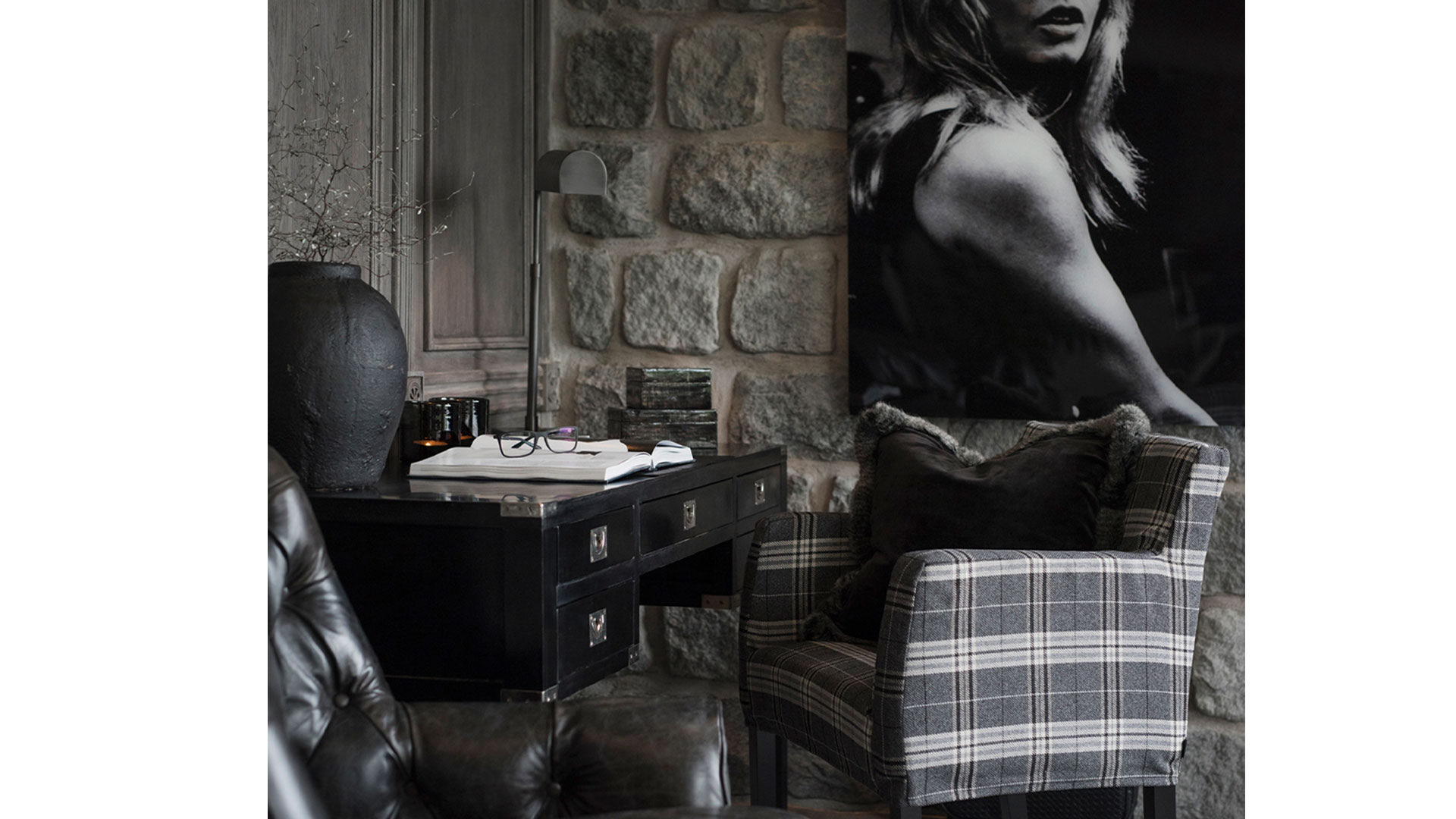 Vermont skrivbord svart