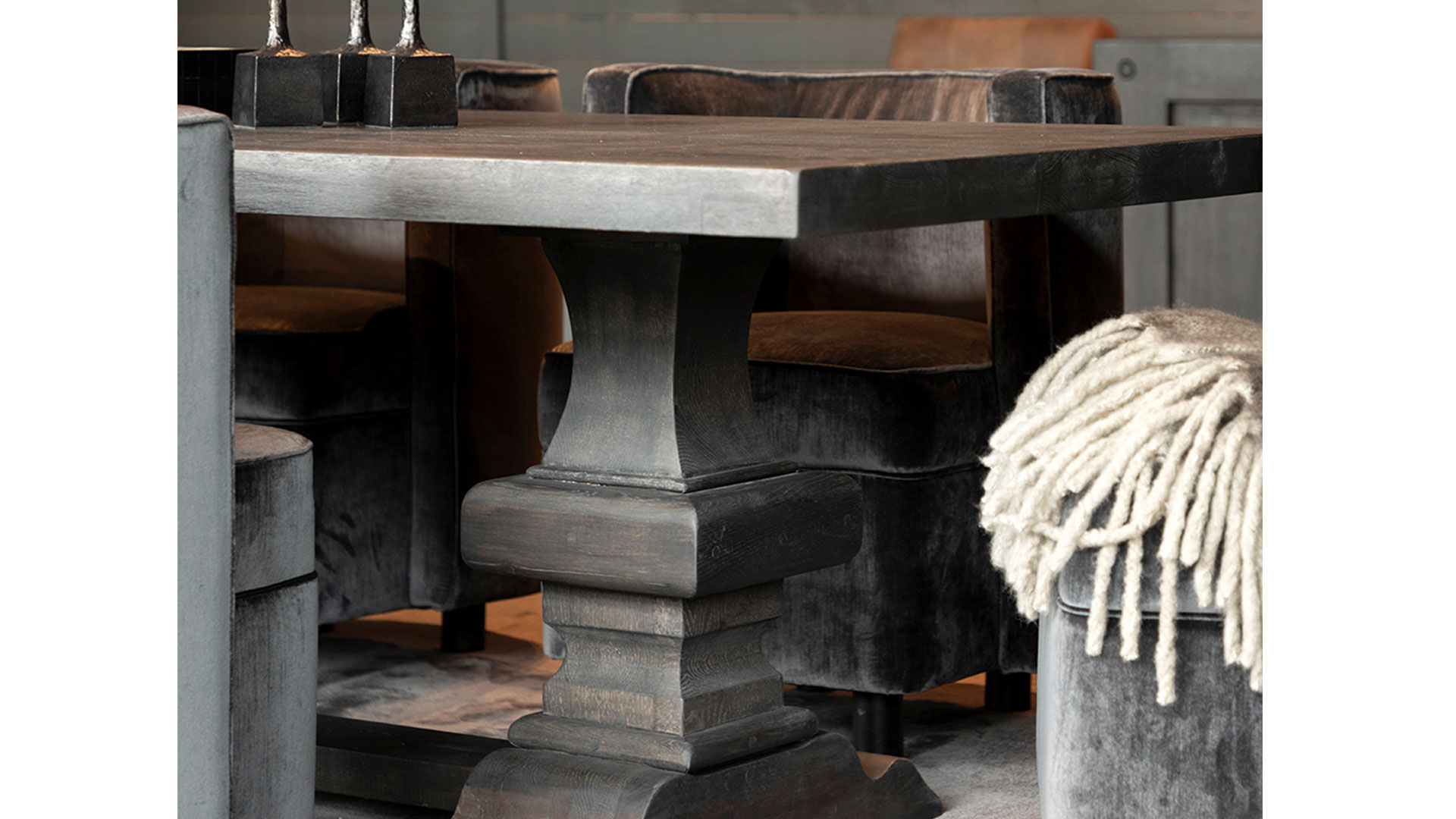 Paris matbord US brown 240cm