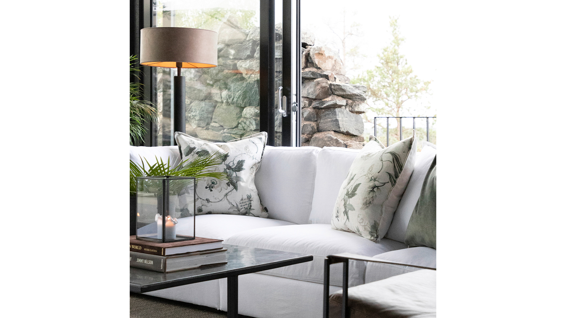 Mabelle off-white/green kuddfodral 50x50cm