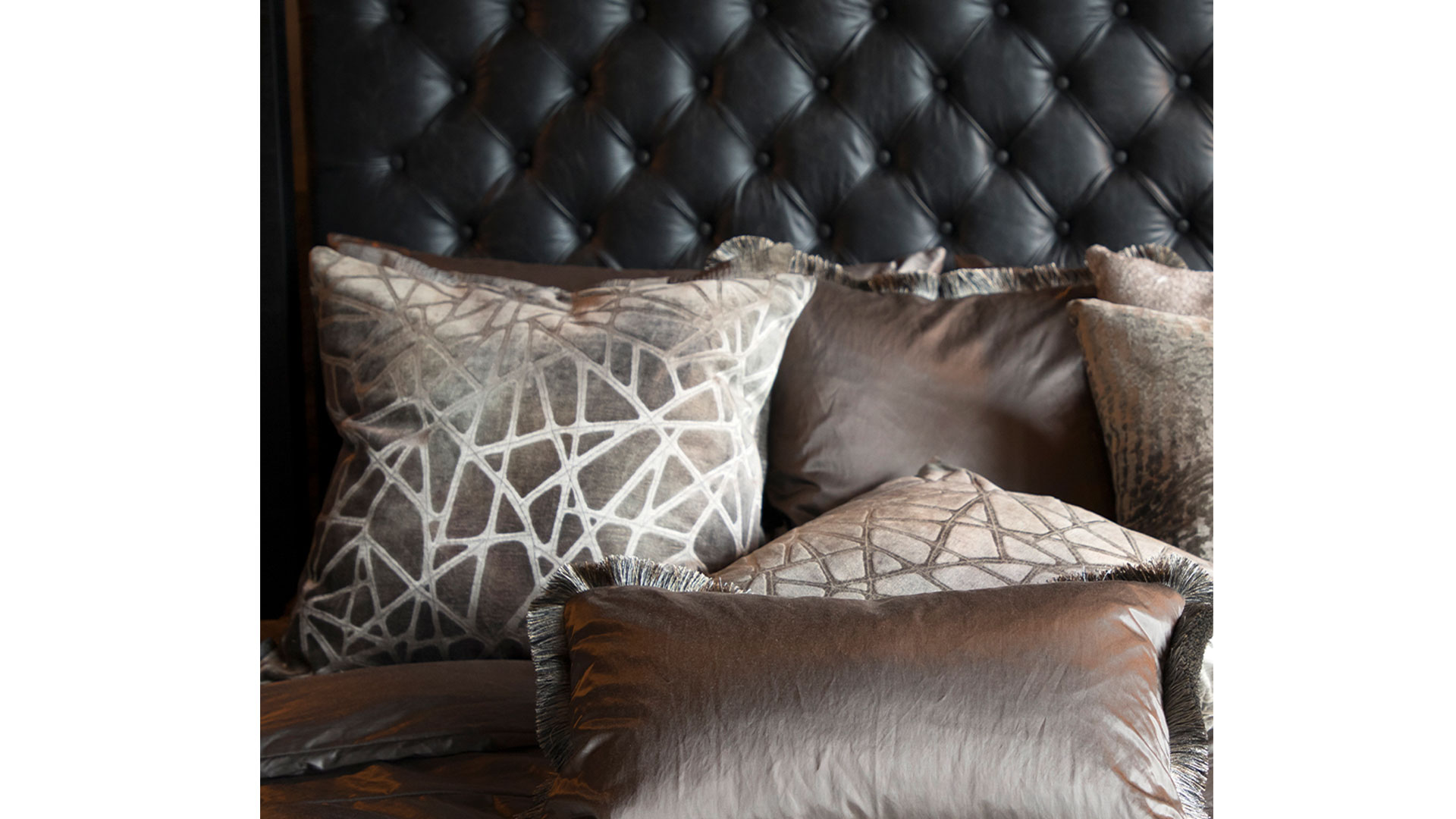 Isola Ethnic kuddfodral taupe 60x60cm