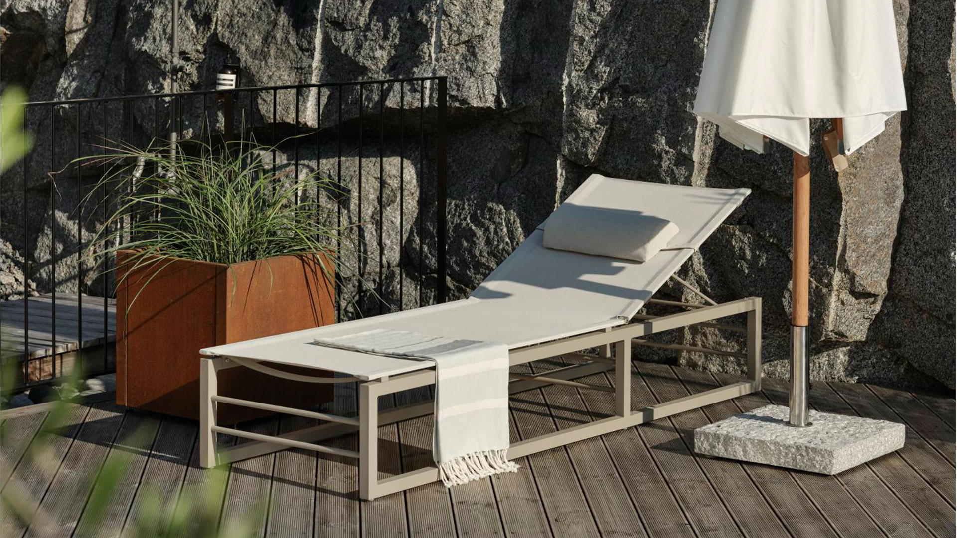 Vevi solsäng khaki