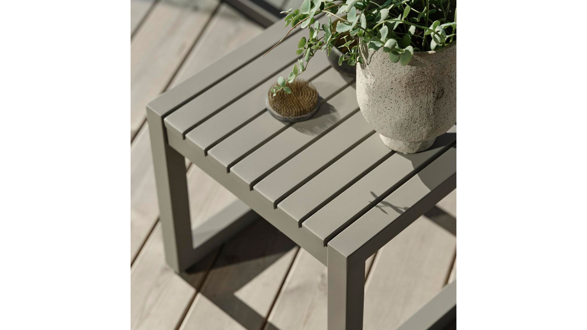 Vevi sidobord khaki