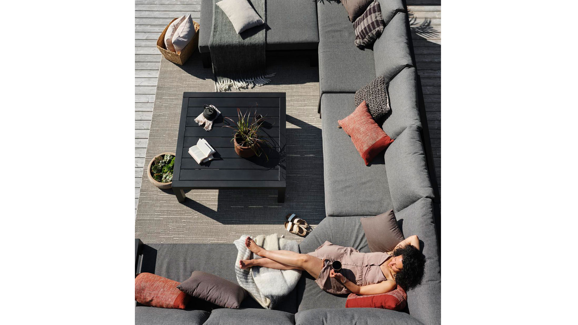 Stettler avslutsdel höger svart/grå