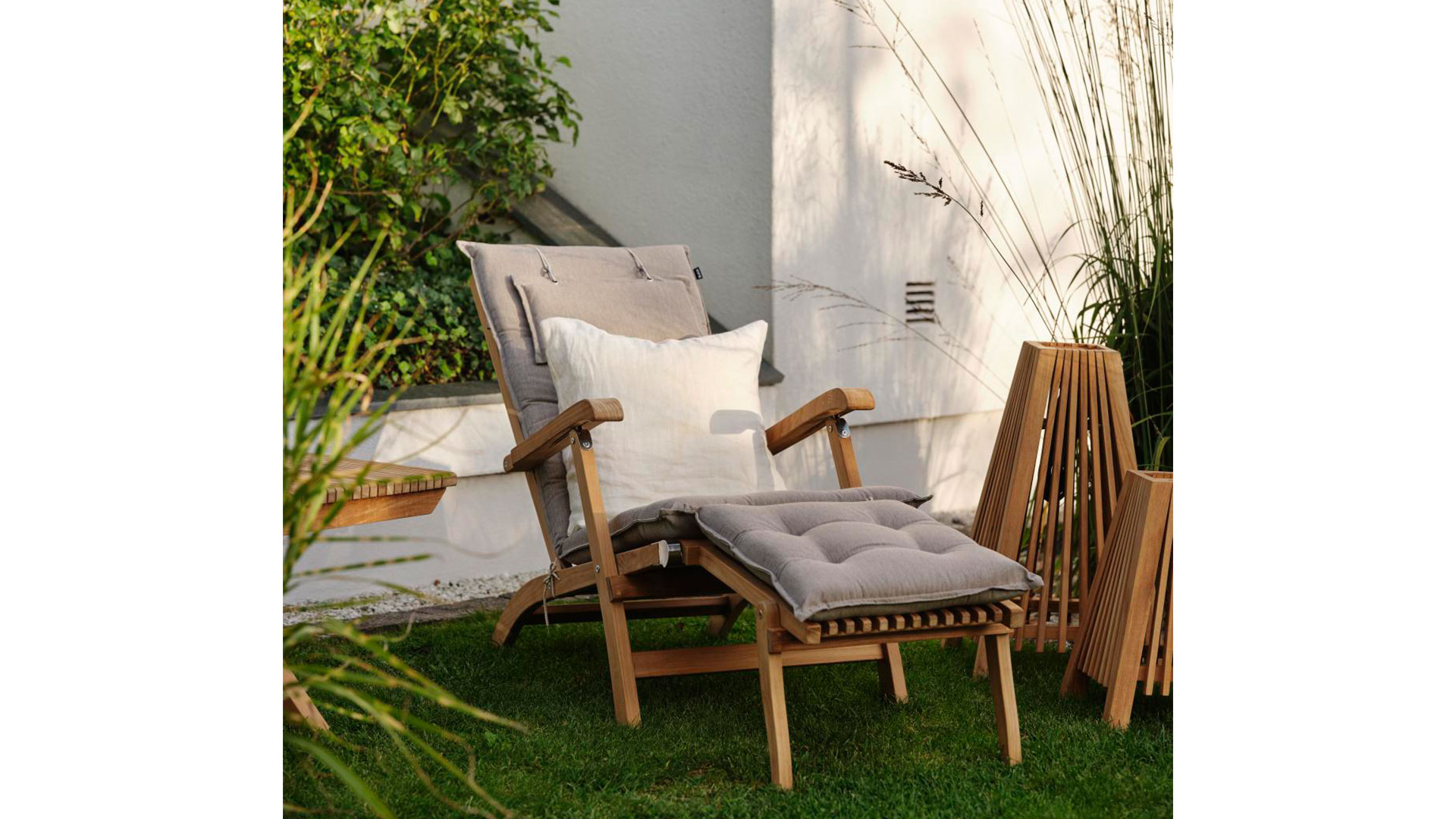 Julita däckstol teak