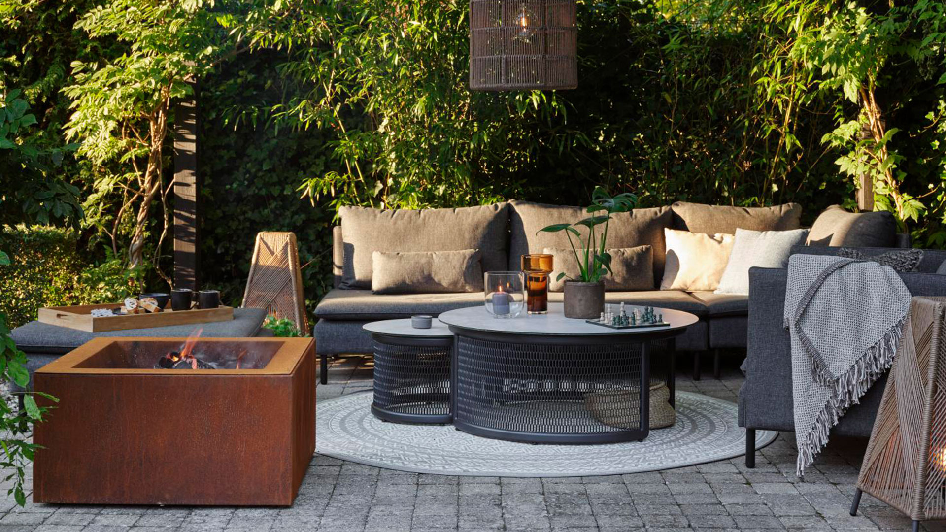 Virgo soffbord svart/grå 105cm