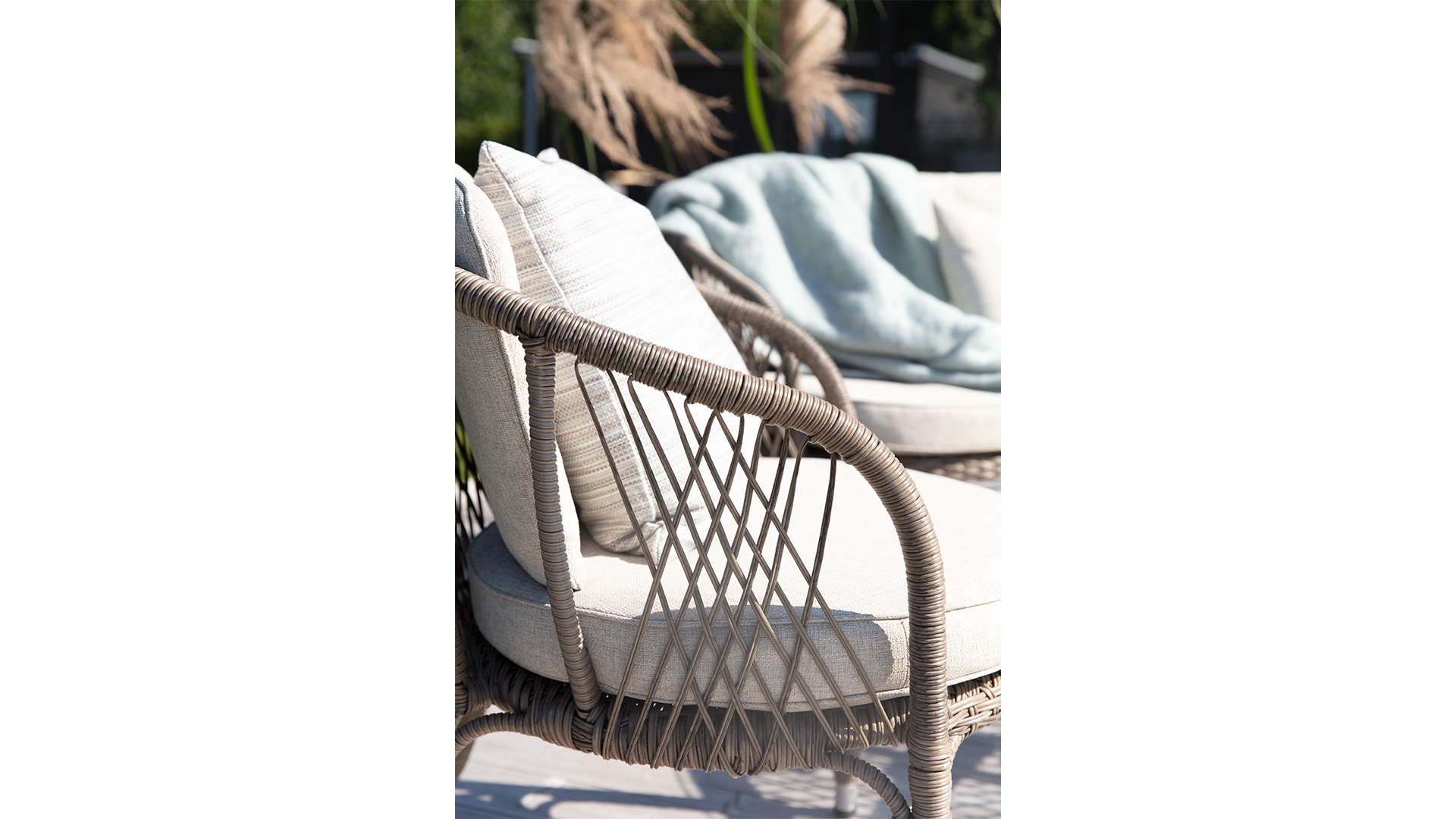 Apel fåtölj natur inkl. dyna