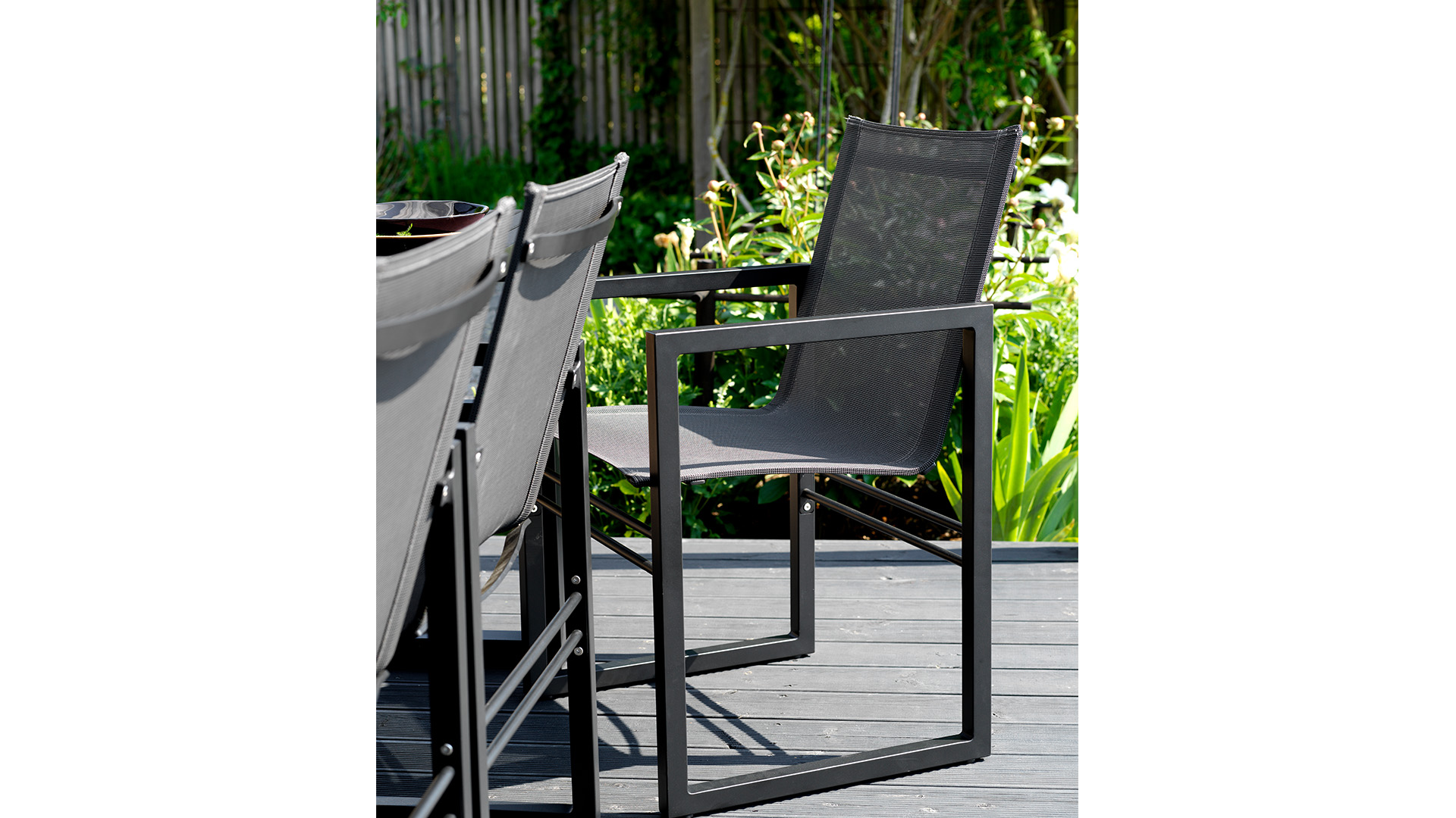 Vevi matbord svart 230cm