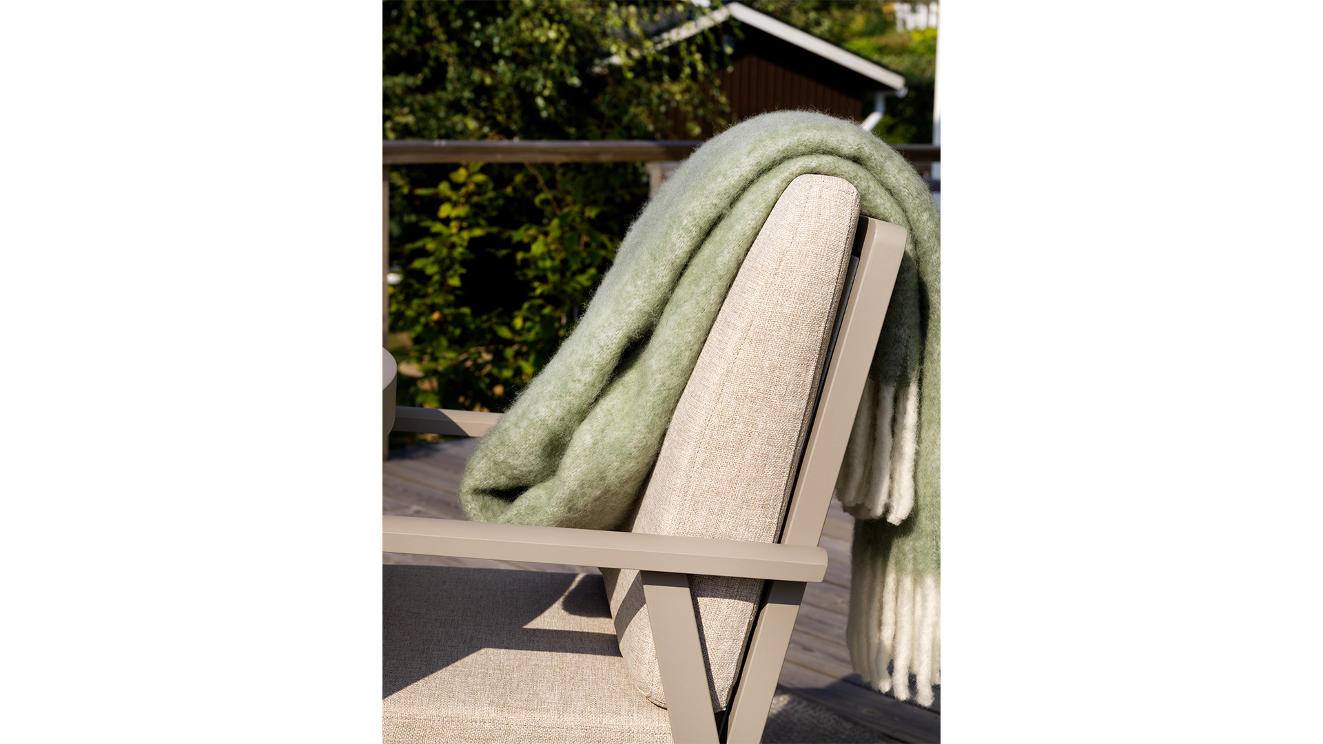 Samvaro fåtölj hög khaki