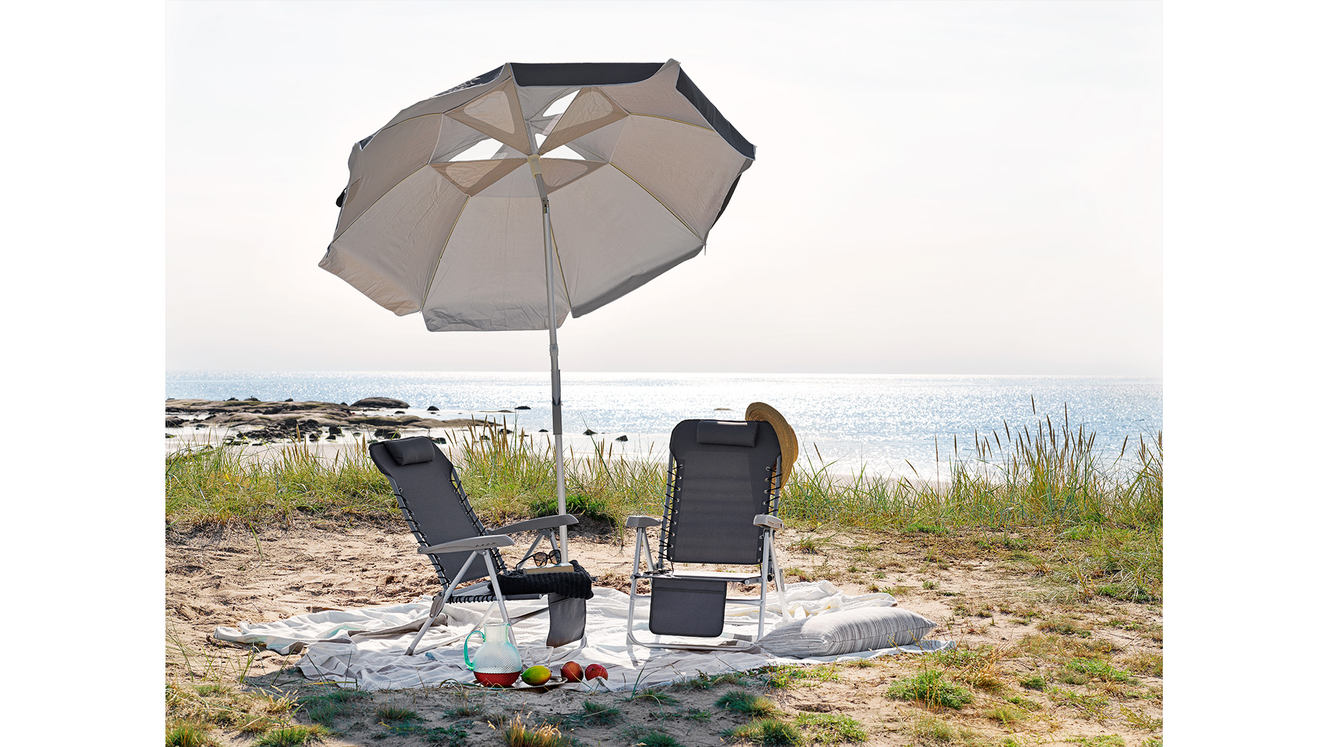 Ulrika strandstol grå