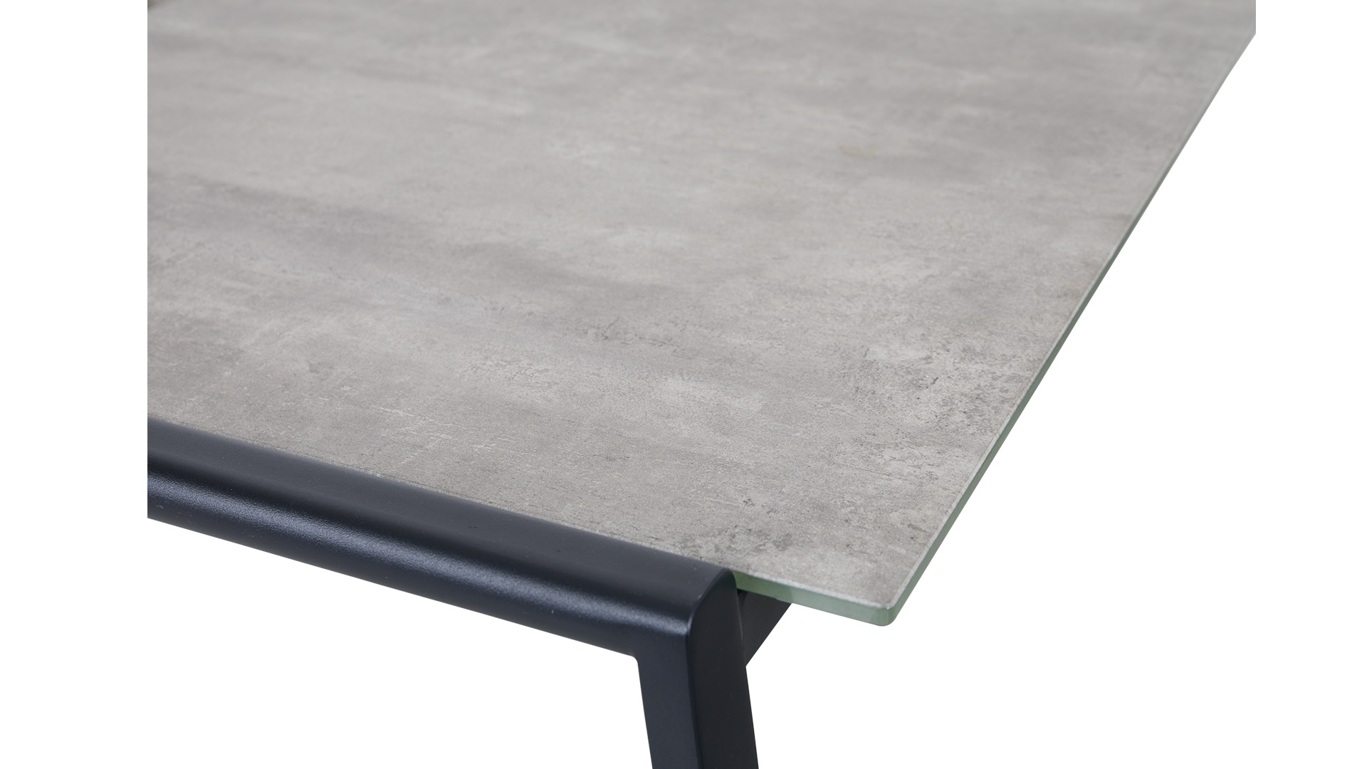 Lyra soffbord svart 140cm