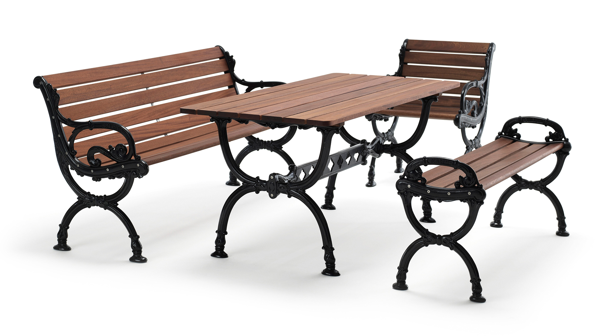 Byarum soffa 4-sits svart/oljad mahogny