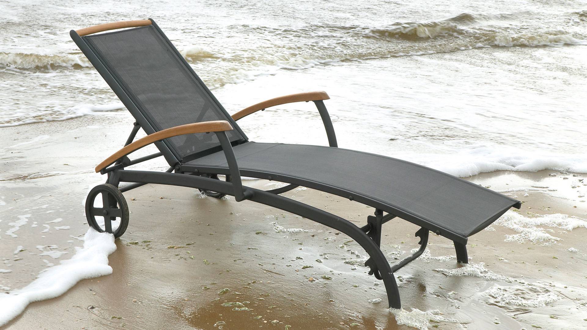 Andy solsäng svart/teak