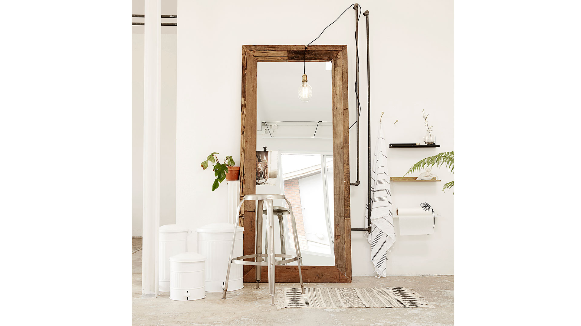 Pure nature spegel återvunnen trä 95cm