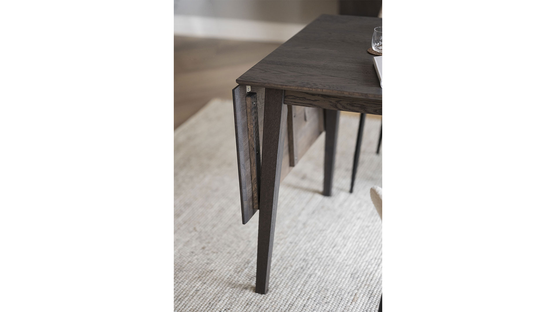 Filippa klaffbord mörkbrun ek 80cm