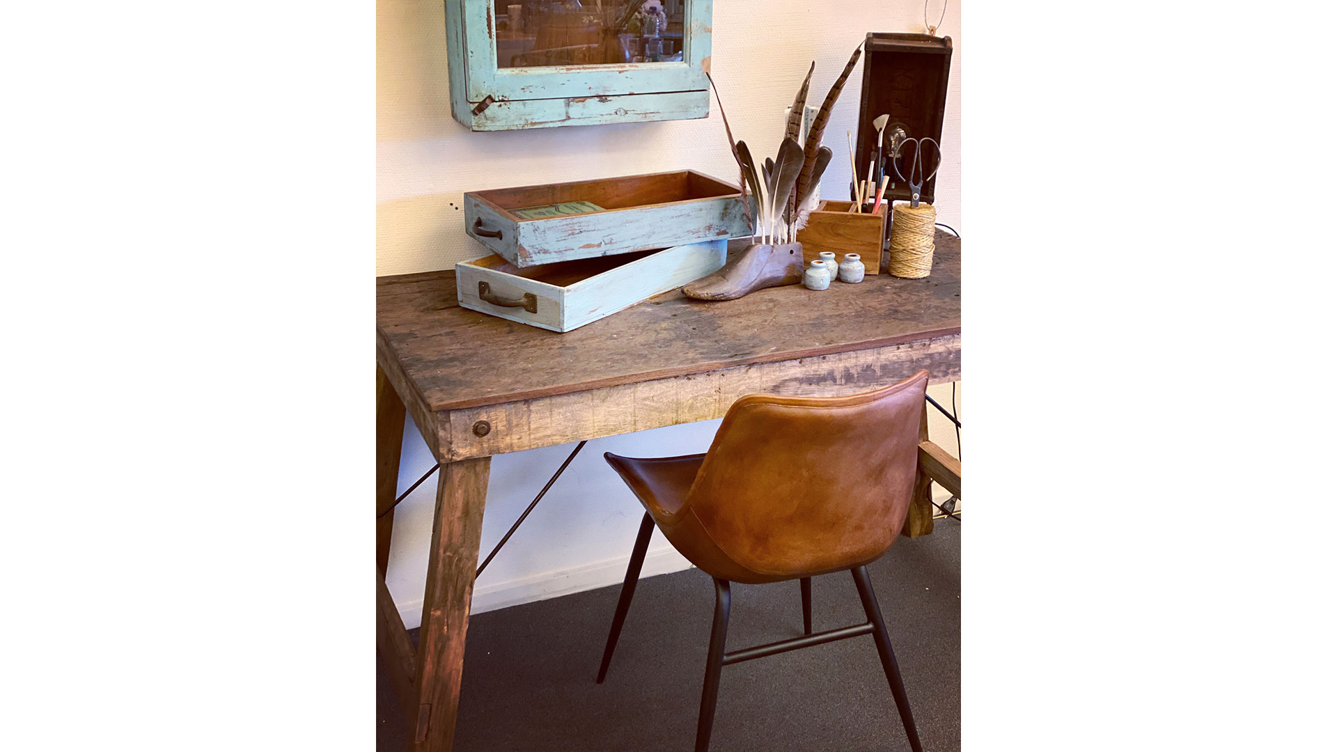 Rapul matbord återvunnen rustik trä