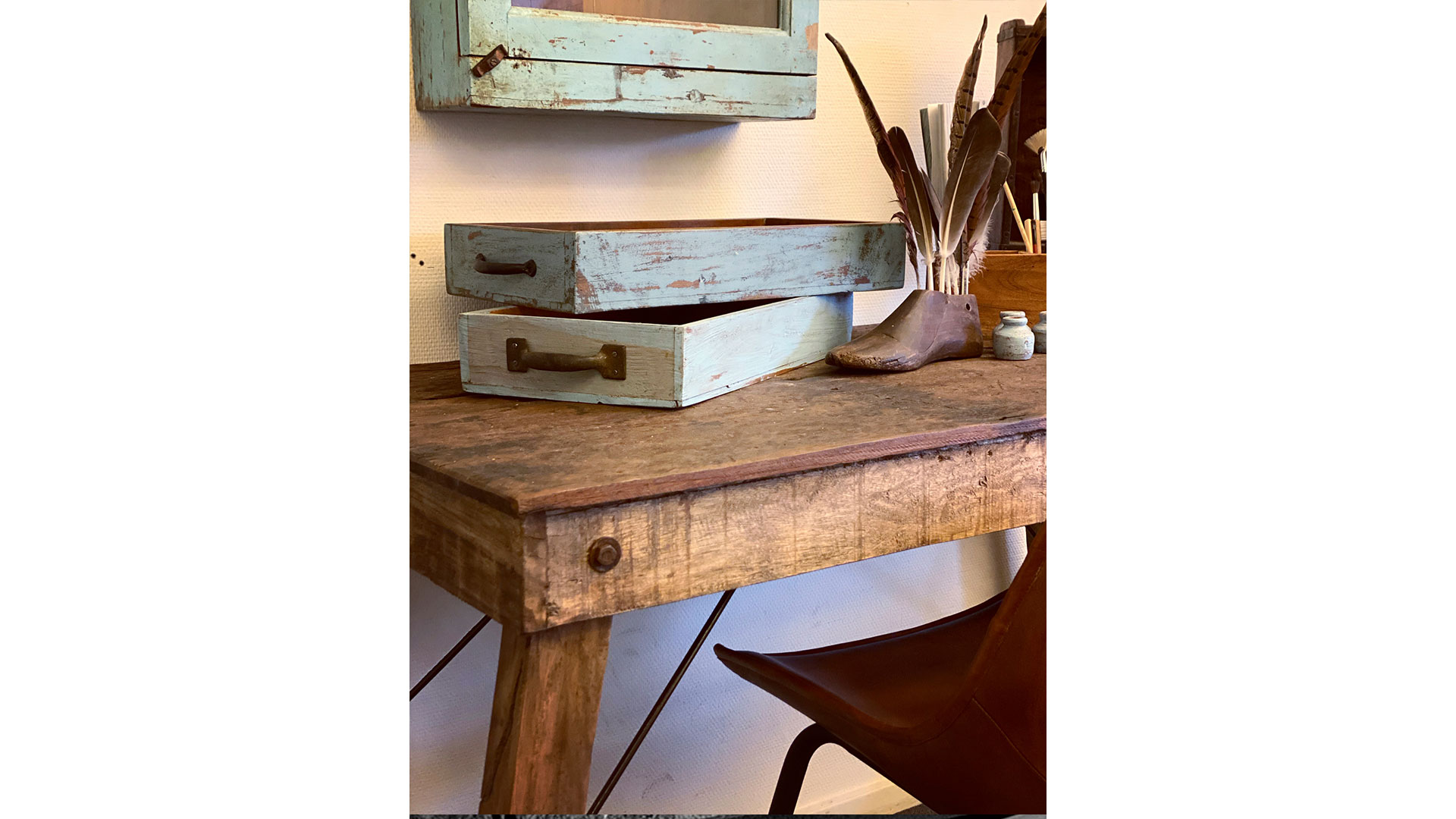 Rapul matbord återvunnen rustik trä