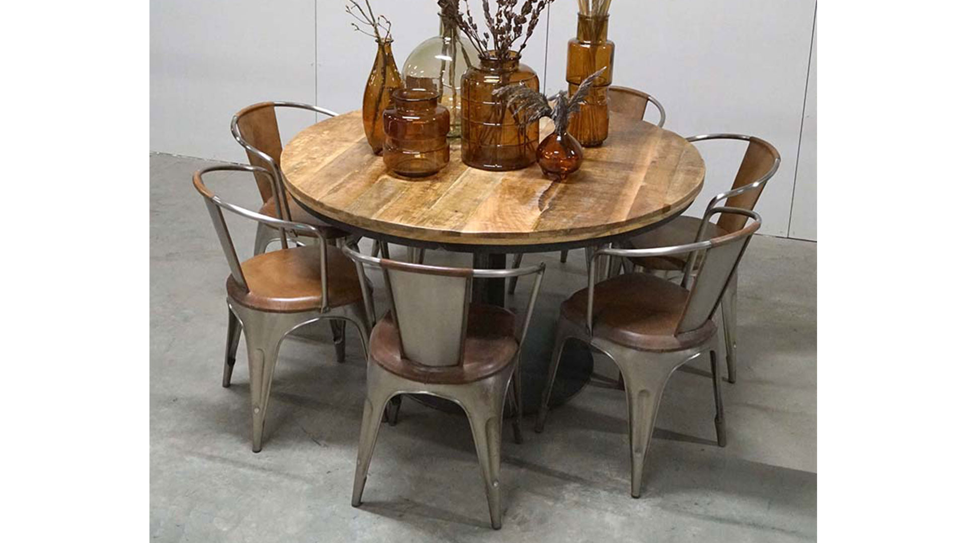 Living stol shiny/brunt läder