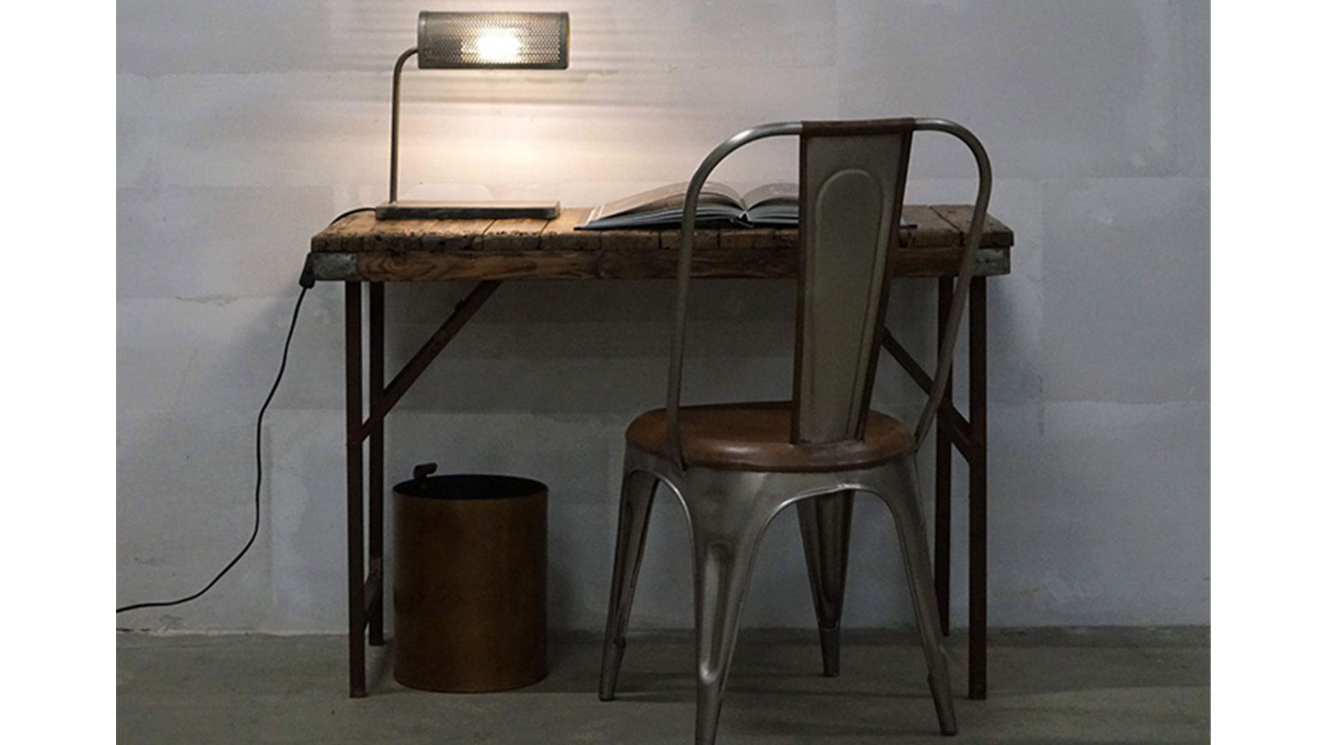 Industri stol shiny/brun