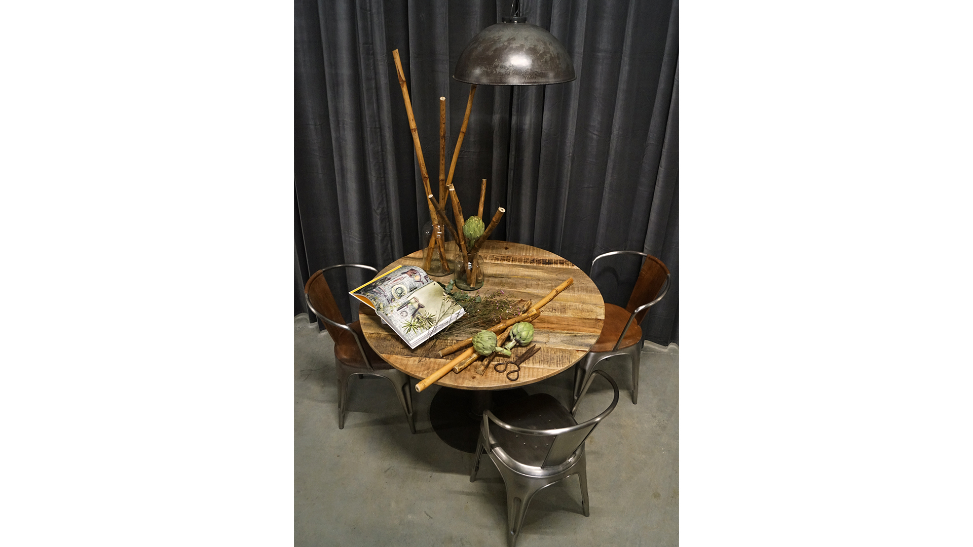 Thormann taklampa järn