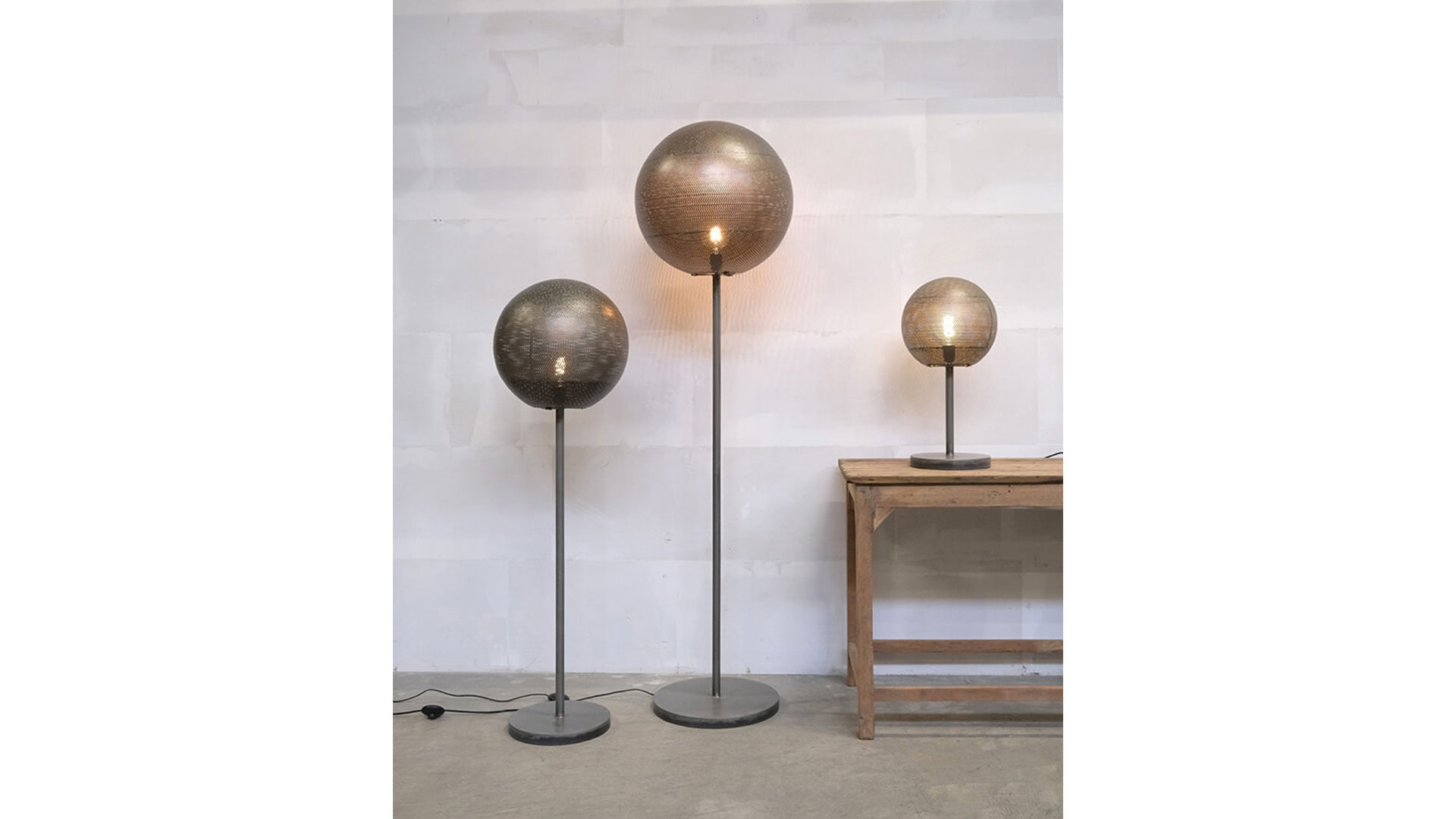 Moonlight bordlampa järn