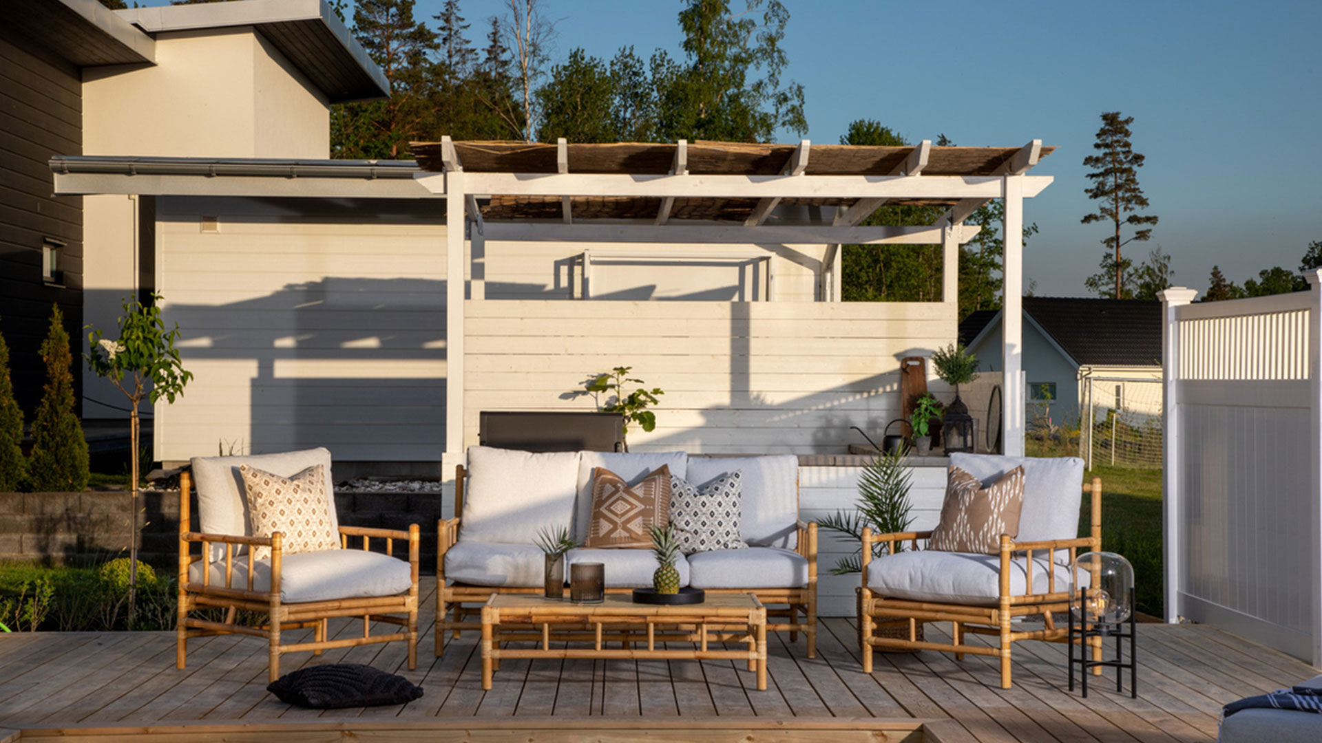 Cane soffbord rotting 120cm